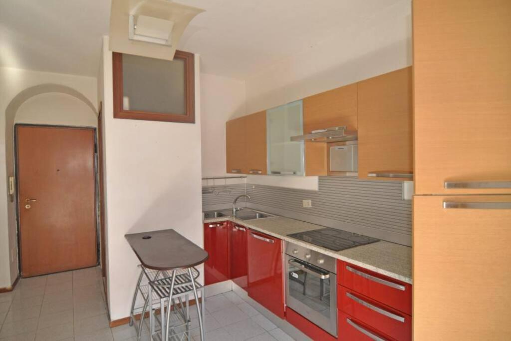 Mini Sarpi Apartamento Milán Exterior foto