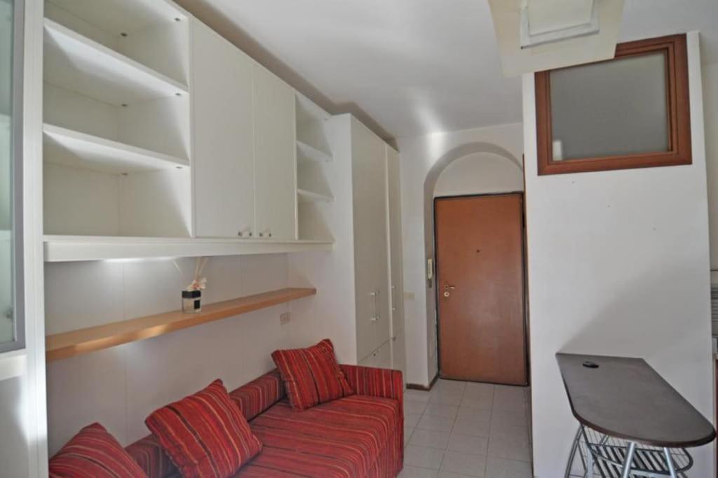 Mini Sarpi Apartamento Milán Exterior foto